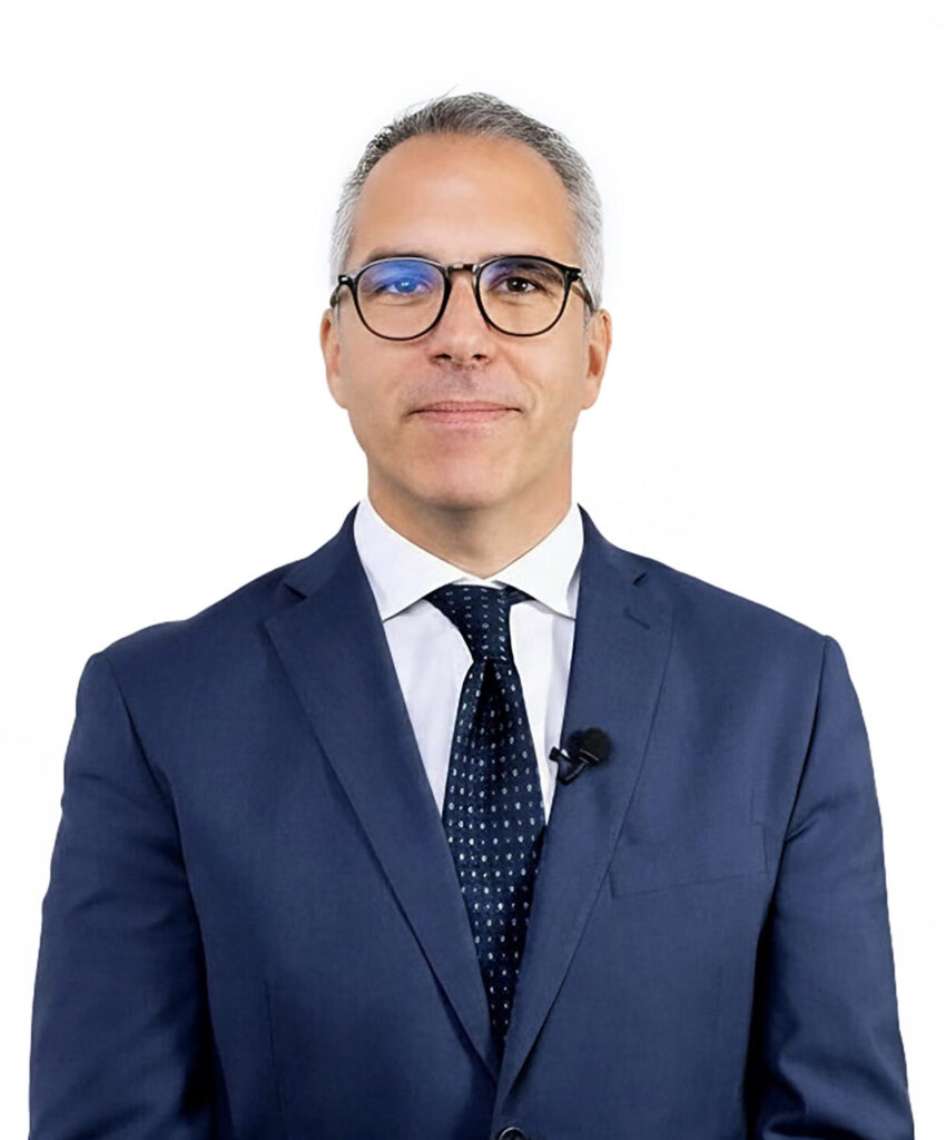 Avv. Marco Bottacchiari, Avvocato e Dottore di Ricerca specializzato in Diritto Civile e Penale. Consulente Legale Helea.